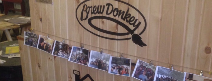 Brew Donkey Tours is one of Lugares favoritos de Jenny.