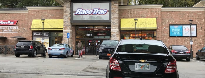 RaceTrac is one of Ericさんのお気に入りスポット.