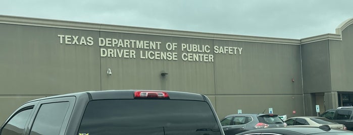 Texas Department Of Public Safety Drivers License Center is one of สถานที่ที่ George ถูกใจ.