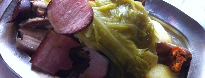 O Caseirinho is one of restaurantes.