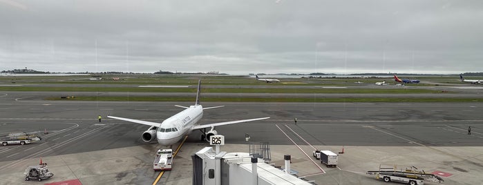 Gate B3 is one of Places to charge your phone.