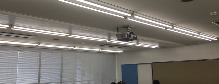 大阪総合デザイン専門学校 is one of school.