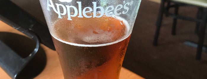 Applebee's Grill + Bar is one of Where i CHOW down :).