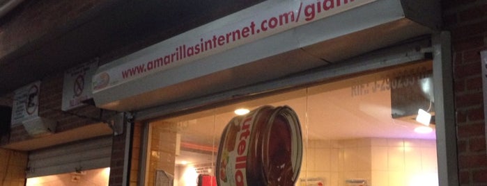 Gianni's is one of Locales con WiFi gratis.