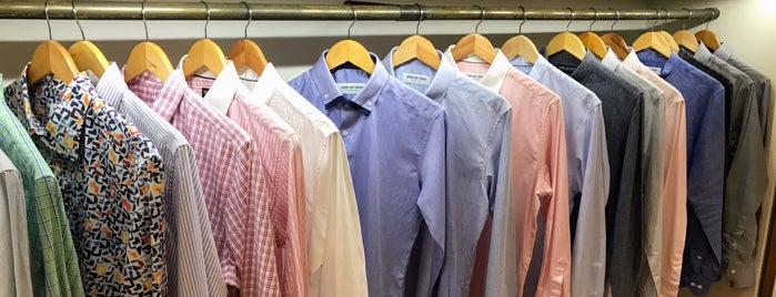 Bombay Shirt Company is one of Locais curtidos por eryn.