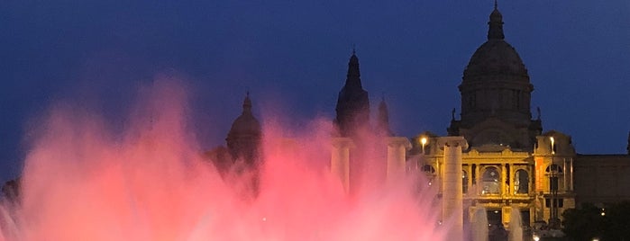 Magic Fountain of Montjuïc is one of Visit Barcelona.