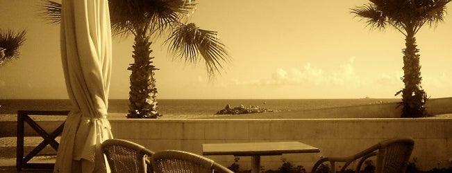 Baía dos Golfinhos is one of TOP Oeiras.