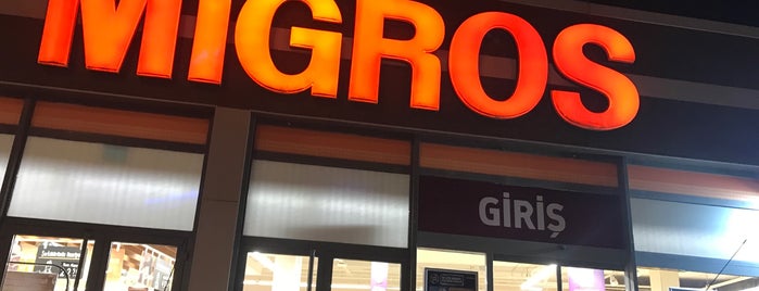 Migros Mm Aydınlı is one of Orte, die Mehmet gefallen.