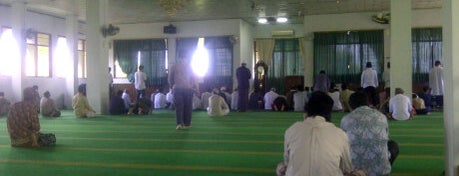 Masjid An-Nur is one of Masjid Denpasar-Badung.