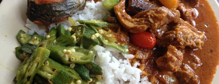 Bawah Pokok Indian Rice is one of MARKET / FOOD TRUCK / FOOD COURT / KOPIDIAM.