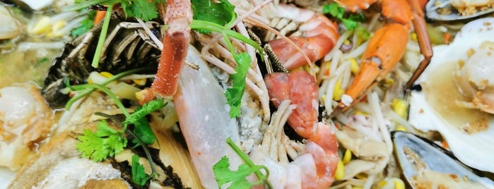 發記特色招牌烤魚 is one of Best food in Selangor and KL.
