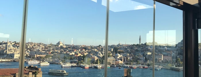 Peninsula Teras Restaurant is one of You call it chaos; we call it home: Istanbul 💙.