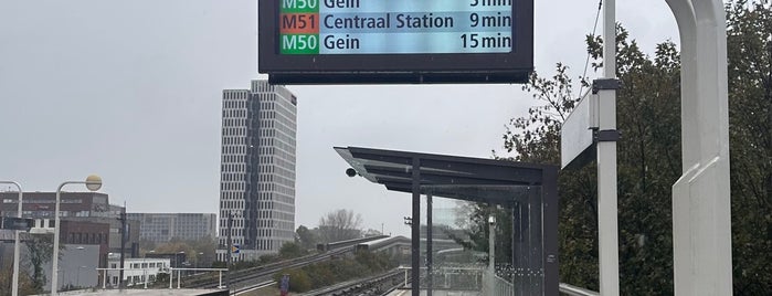 Metrostation Overamstel is one of Openbaar vervoer.