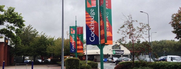 Cockhedge Shopping Park is one of Warrington Places.