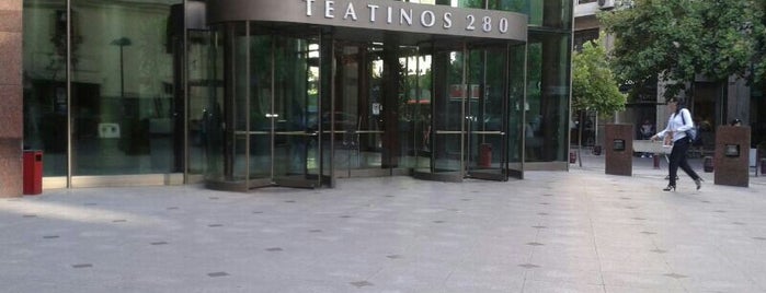 Edificio Teatinos 280 is one of Lugares favoritos de Alejandra.