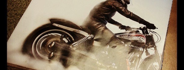 Superstition Harley-Davidson is one of Locais curtidos por gabriel.