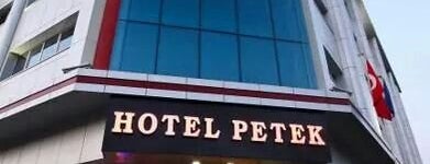 Petek Hotel is one of Orte, die Damla gefallen.