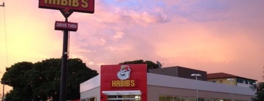 Habib's is one of Em Campo Grande.