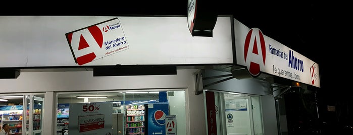 Farmacias del Ahorro is one of Tempat yang Disukai R.