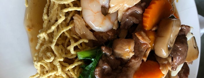 Gourmet Noodle House is one of Lunch specials under $10.