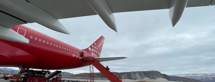 Kangerlussuaq Airport (SFJ) is one of Ruud : понравившиеся места.