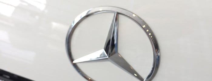 Mercedes-Benz | Hases Otomotiv is one of Lugares favoritos de €..