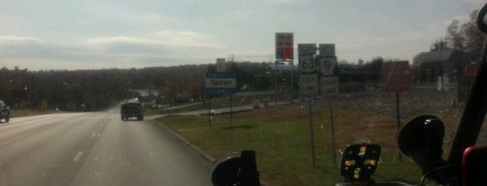 Missouri/Arkansas State Line is one of Brandi’s Liked Places.