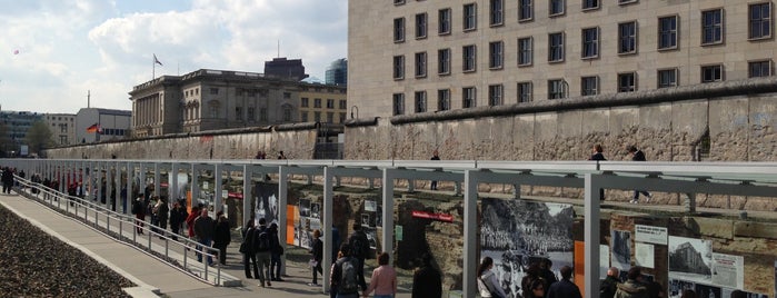 Topographie des Terrors is one of ver en Berlín.