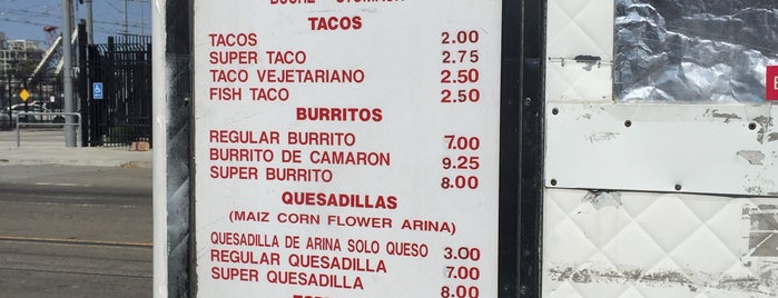 Tacos El Flaco is one of สถานที่ที่บันทึกไว้ของ Christian.