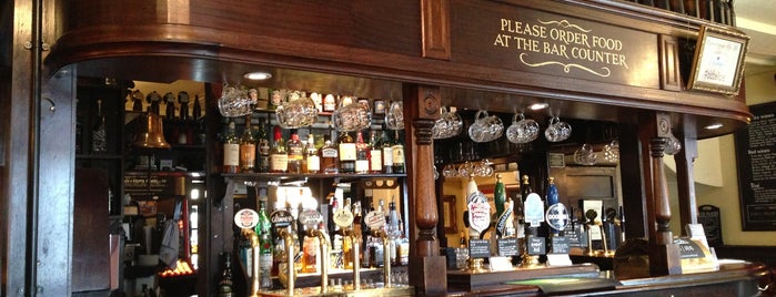 Nicholson's Pub is one of london faves.