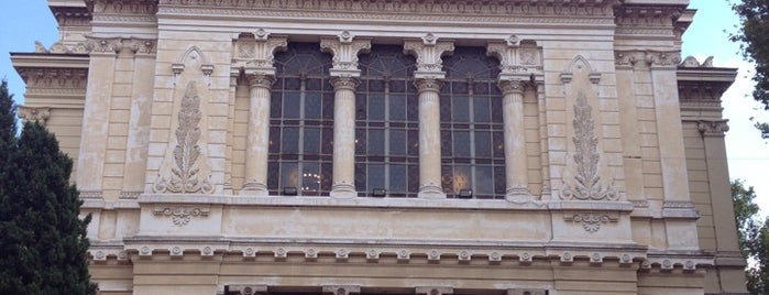 Great Synagogue of Rome is one of Grier'in Beğendiği Mekanlar.