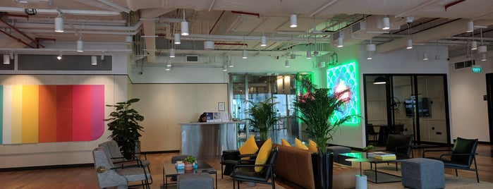 WeWork 60 Anson is one of สถานที่ที่ Mark ถูกใจ.