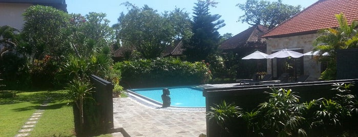 Segara Agung Hotel is one of Lugares favoritos de Wendy.