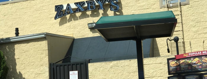 Zaxby's Chicken Fingers & Buffalo Wings is one of Places to try in Lakeland.