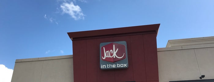 Jack in the Box is one of Christopherさんのお気に入りスポット.