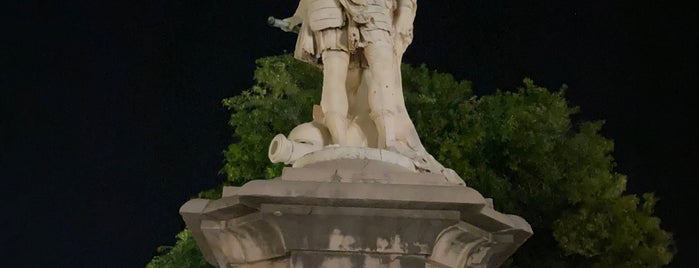 Statue des Johann Matthias von der Schulenburg is one of Korfu / Griechenland.