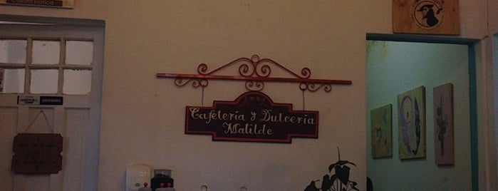 Dulcería Matilde is one of สถานที่ที่ Gianfranco ถูกใจ.