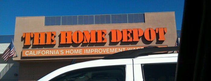 The Home Depot is one of สถานที่ที่ Velma ถูกใจ.