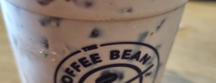 The Coffee Bean & Tea Leaf is one of بينانغ / ماليزيا.