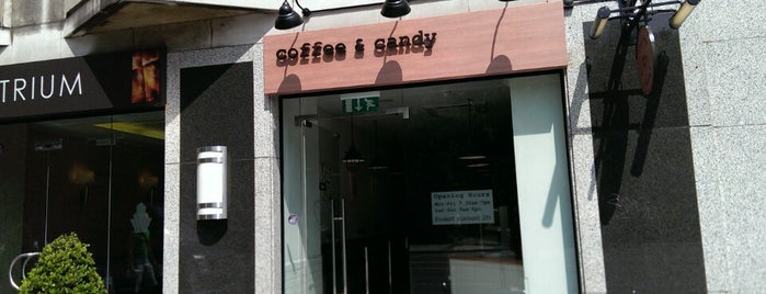 coffee & candy is one of Lieux qui ont plu à Martin.