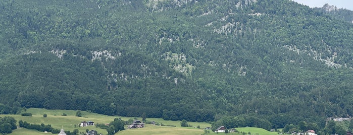 Wolfgangsee is one of Österreich.