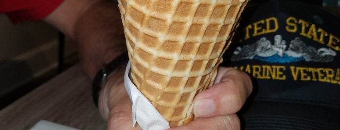 Boombalatti's Homemade Ice Cream is one of Matthew’s Liked Places.