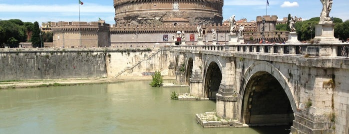 Castel Sant'Angelo is one of World Heritage Sites List.