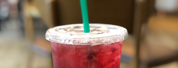 Starbucks is one of Roger : понравившиеся места.