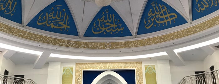 Masjid Puncak Alam is one of regular :b.
