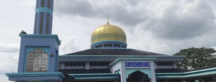 Masjid Jamek Tenang Stesyen is one of Masjid & Surau,MY #6.