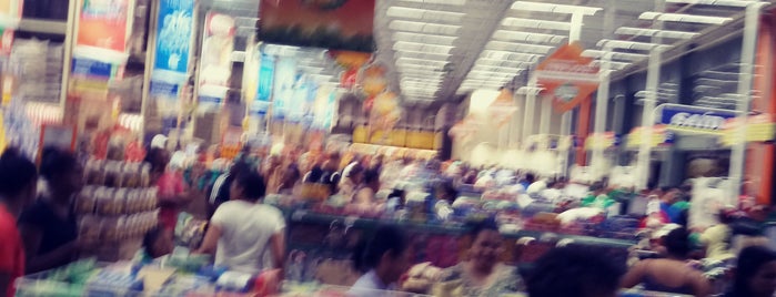 Atacadão Supermercado is one of Lugar.