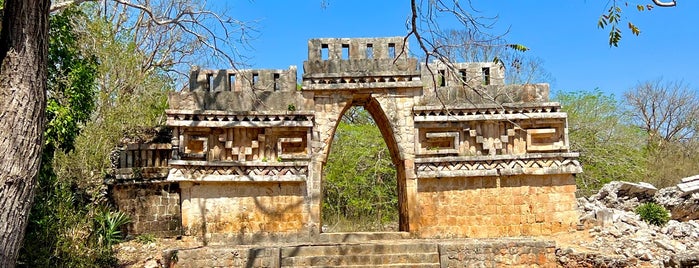 Labná is one of Zonas arqueológicas, México.