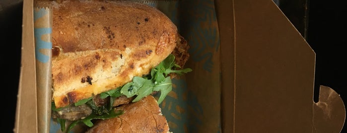 Tortas Frontera by Rick Bayless is one of Tempat yang Disukai Tania.