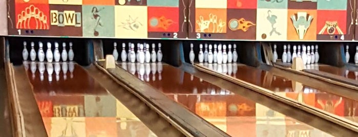 Holiday Bowling Center is one of NMB/FTL.